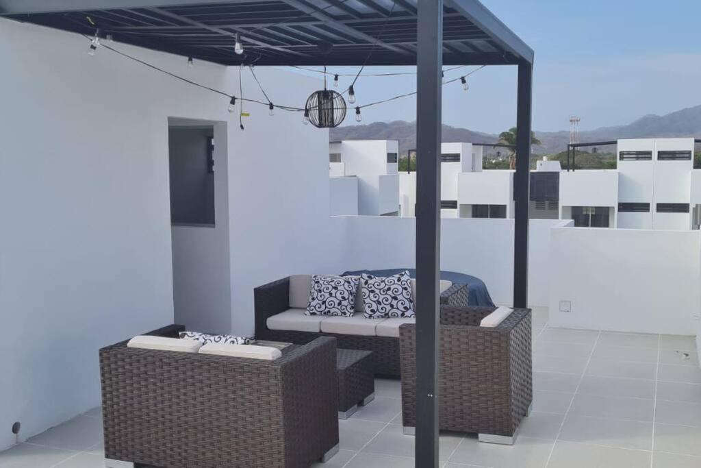 Appartement Bonito Penthouse Con Roof Garden à Manzanillo Extérieur photo